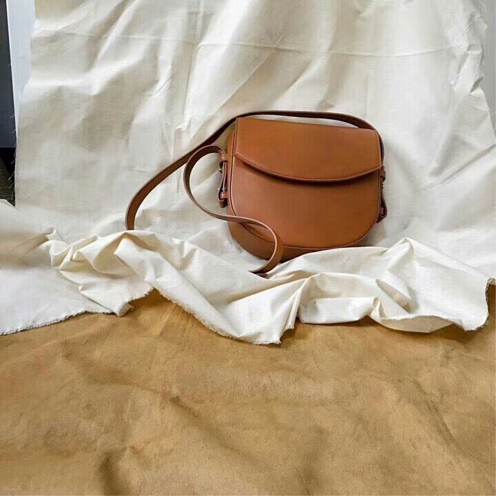 New Half Moon Half Moon Cross Back Shoulder Beige,