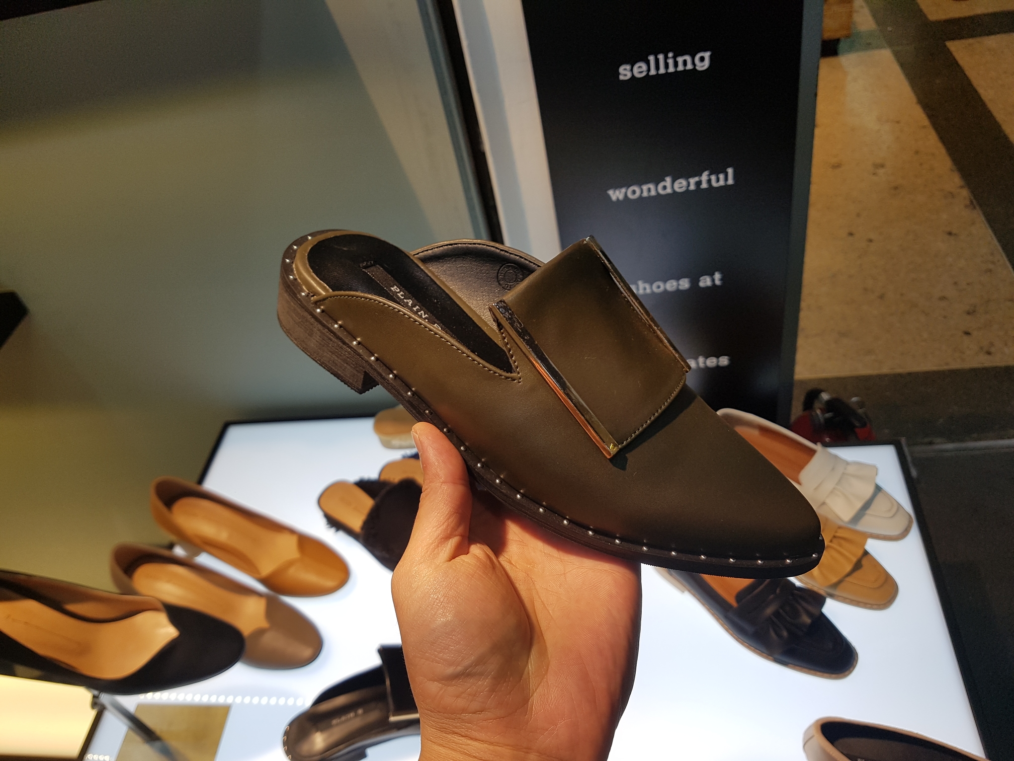 New 3cm Black White Khaki 3cm Slipper Sling Bag