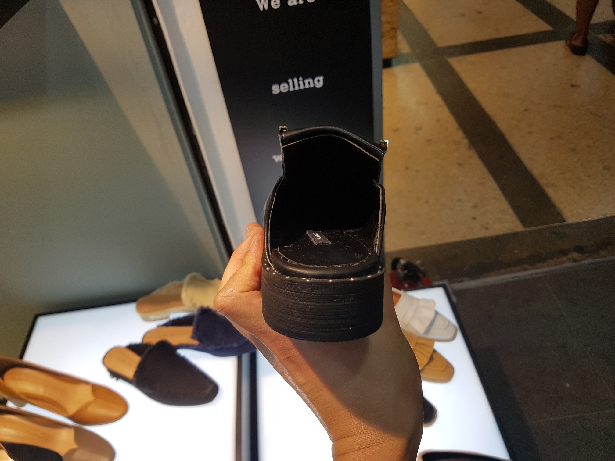 New 3cm Black White Khaki 3cm Slipper Sling Bag