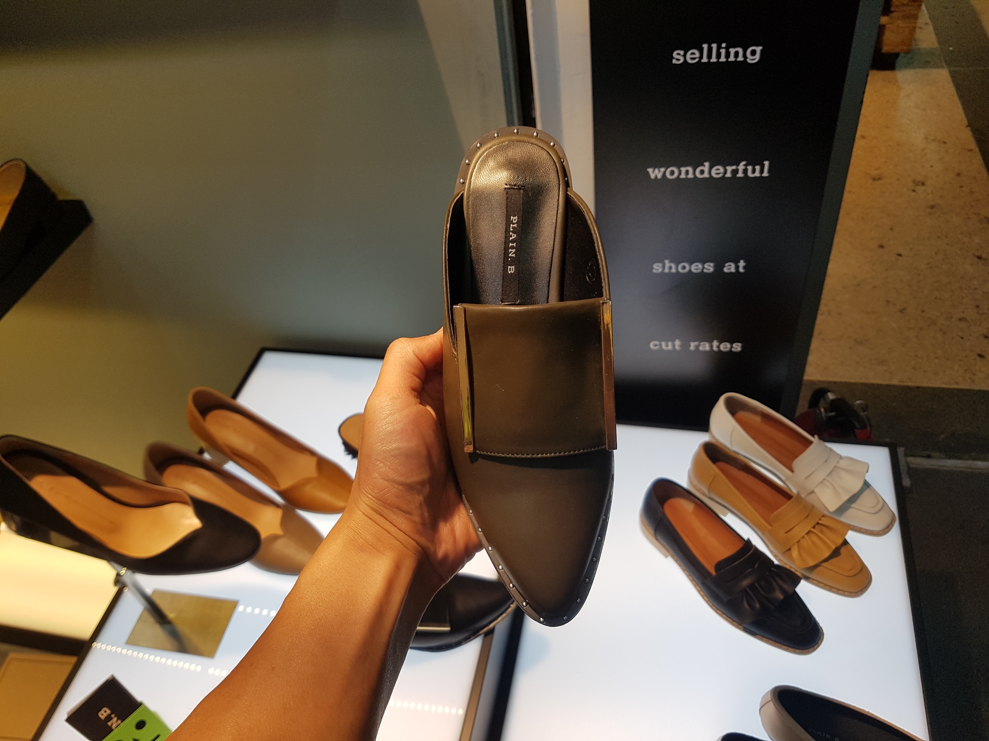 New 3cm Black White Khaki 3cm Slipper Sling Bag