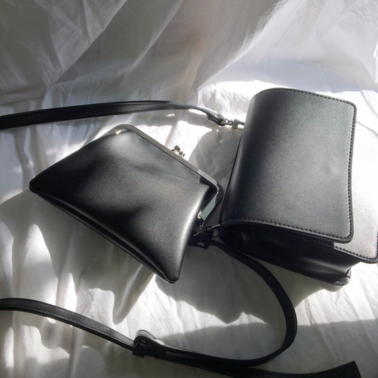 New Low mini cross Square back coat suitable for d