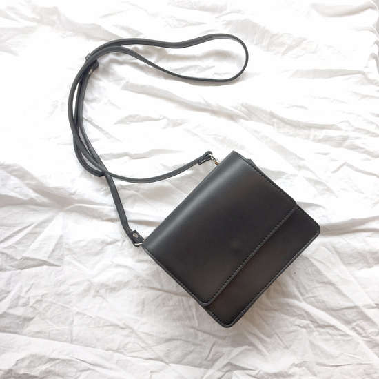 New Low mini cross Square back coat suitable for d