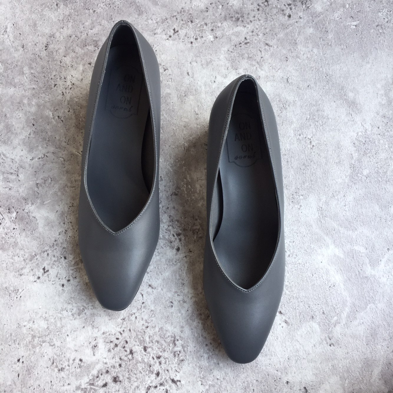 Retro Tongue Pumps 6cm Memory Foam Middle Hill Kea