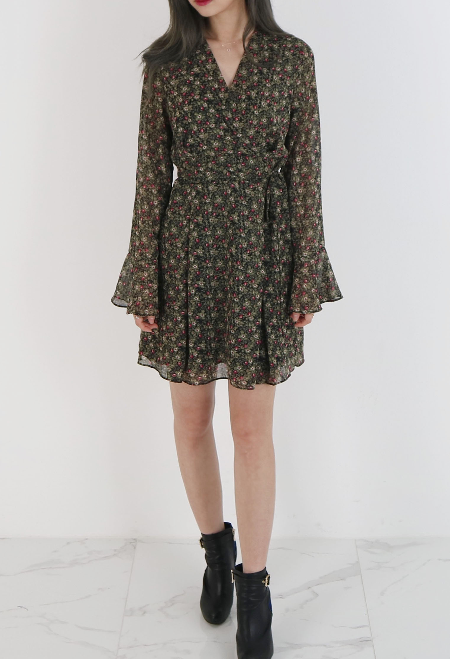 New Women Dress Autumn Chiffon Flower Passenger On