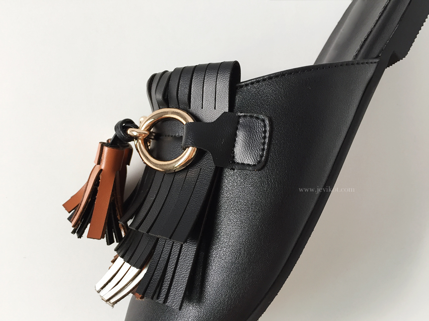 Newton's Tone Fringe Tassel Blower 1.8cm 2color