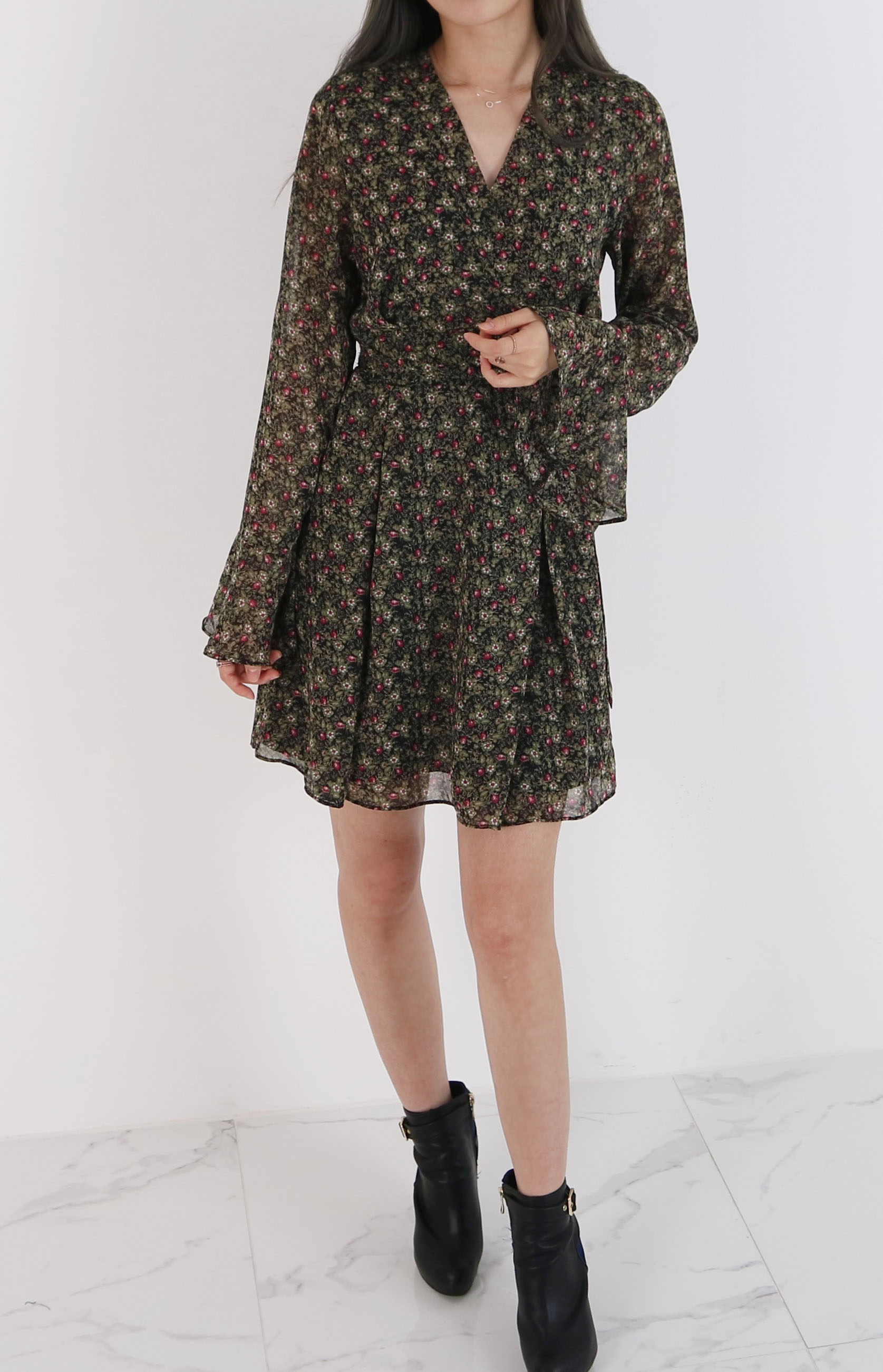 New Women Dress Autumn Chiffon Flower Passenger On