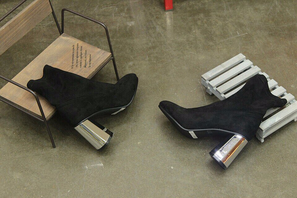 Suede Ankle Boots Basic Angle 8cm Modern &amp Chic