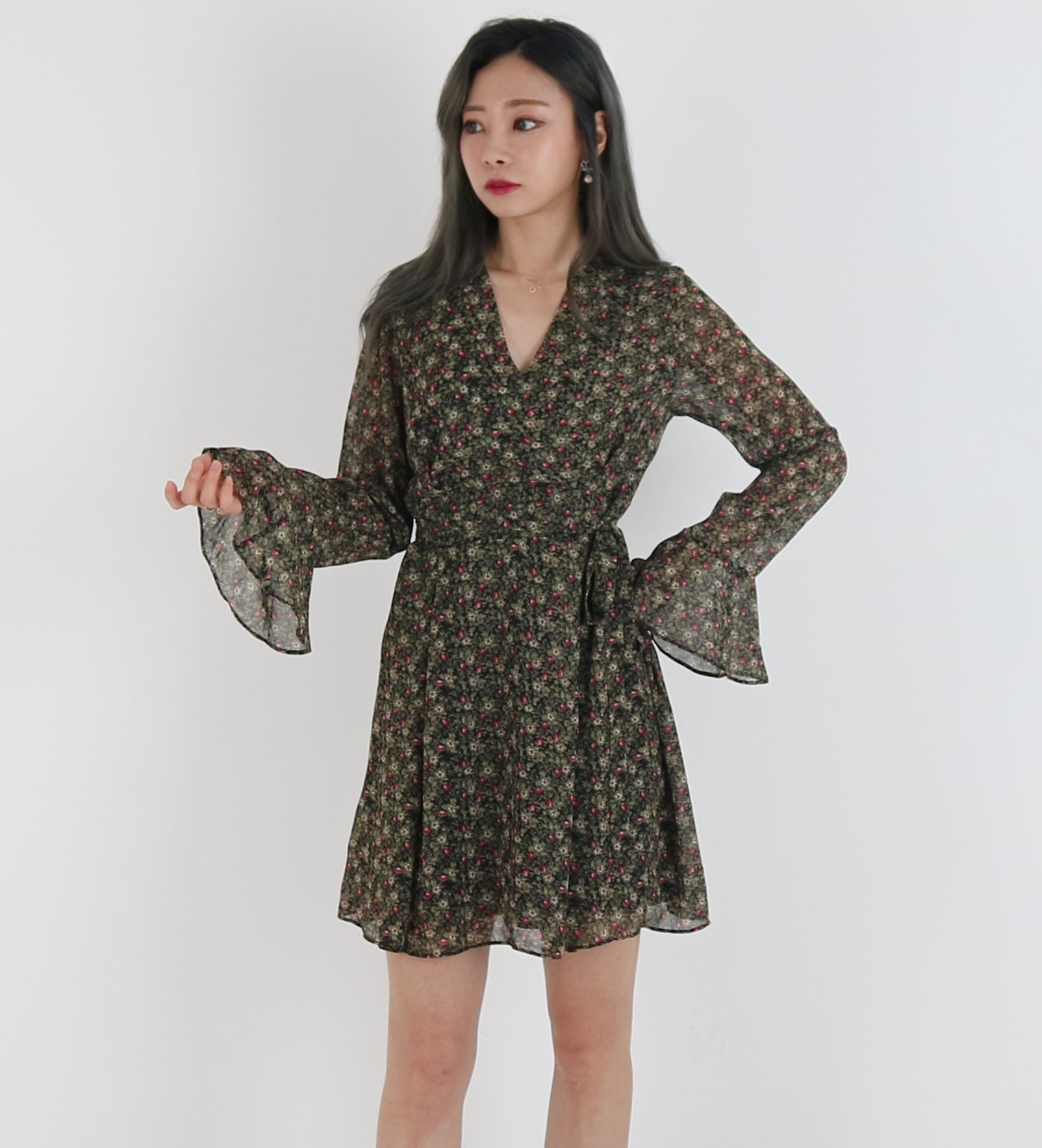 New Women Dress Autumn Chiffon Flower Passenger On