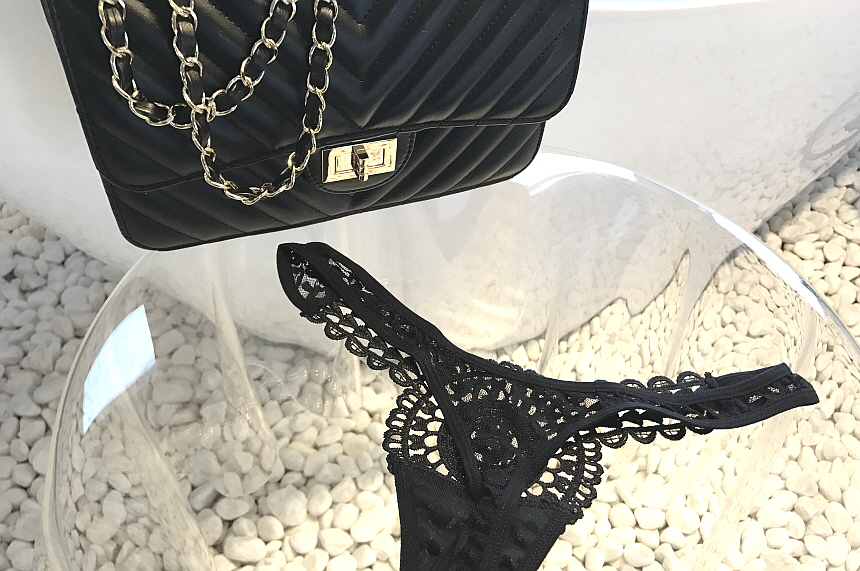 Women Underwear Sexy Lace Mesh Women Tee Shorts Li