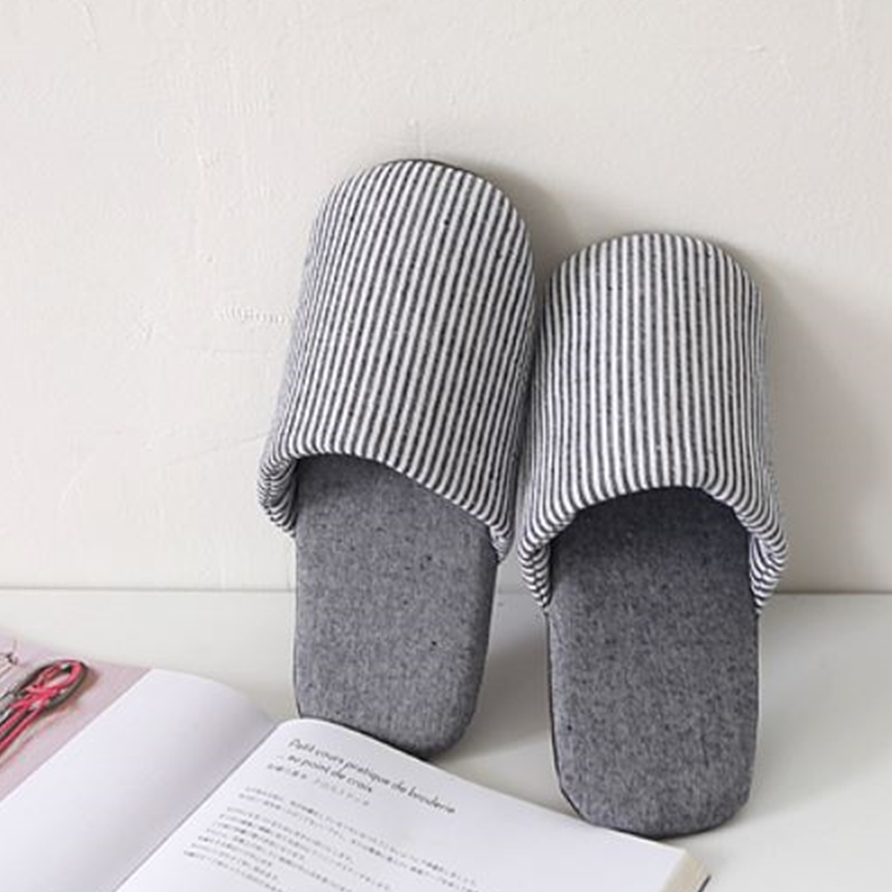 NEW HOME BATHROOM SLIPPERS Nordic style living roo