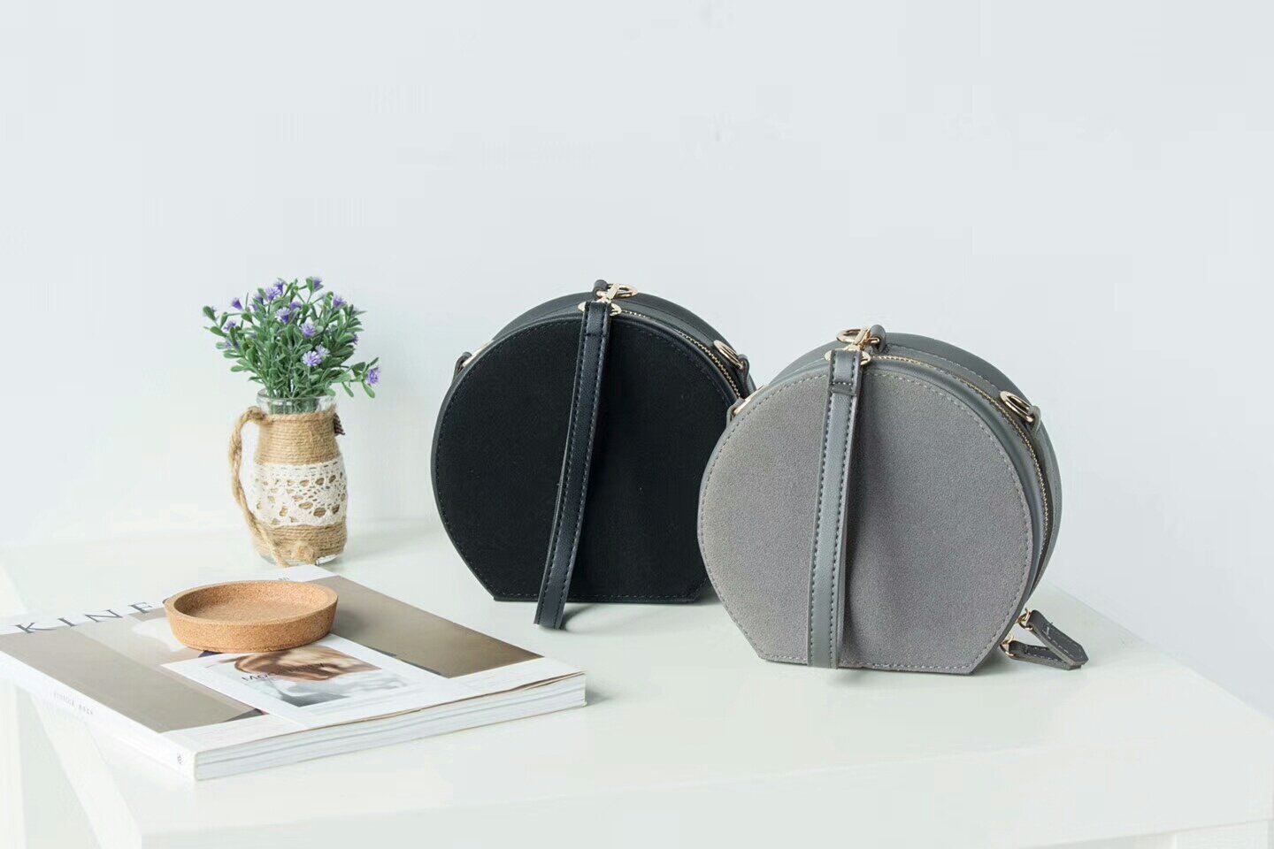 New Mini-sized vandal strap Bags Crossed Shoulder 