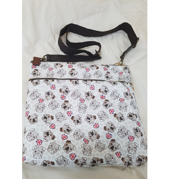 New Handmade Cross Bag Messenger Bag with Edgy Coo