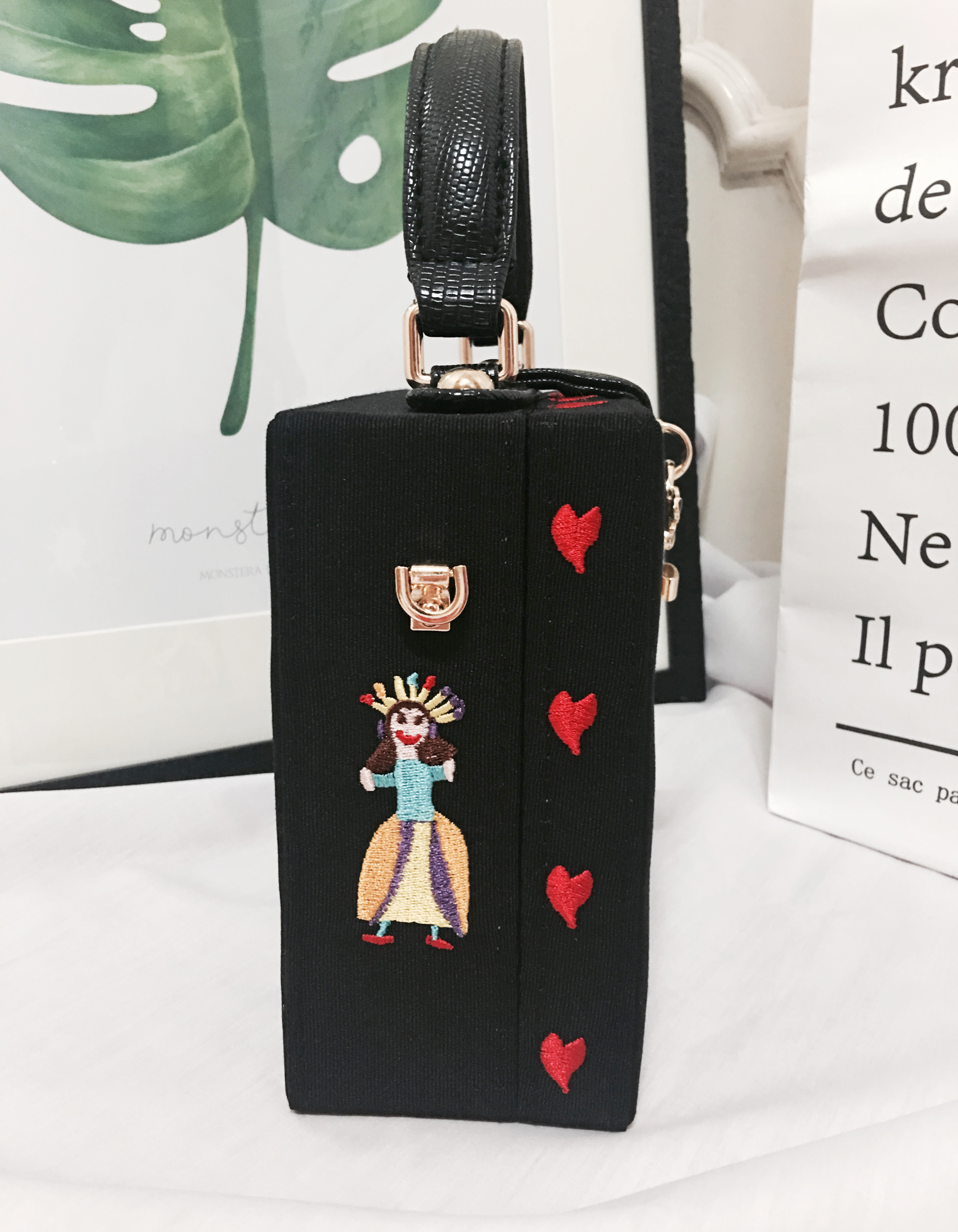 New Sequins Embroidered Mini Cross Back Bag 20 Wom