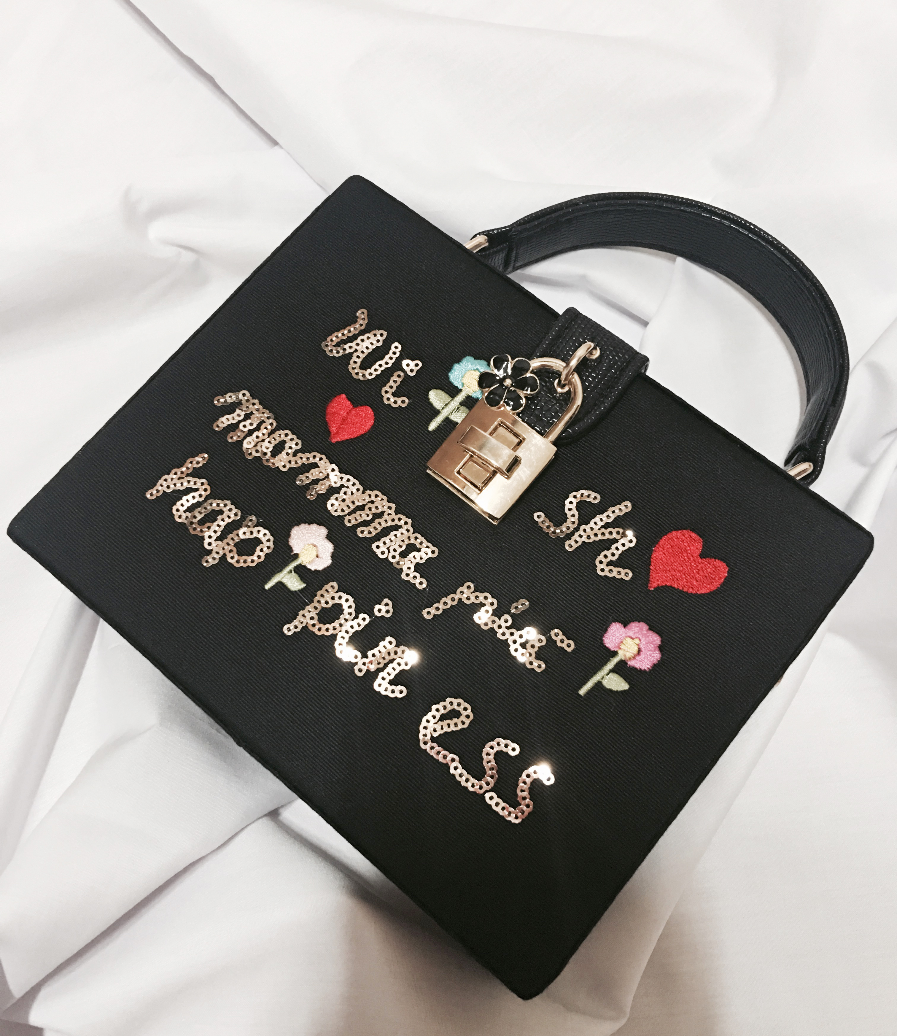 New Sequins Embroidered Mini Cross Back Bag 20 Wom