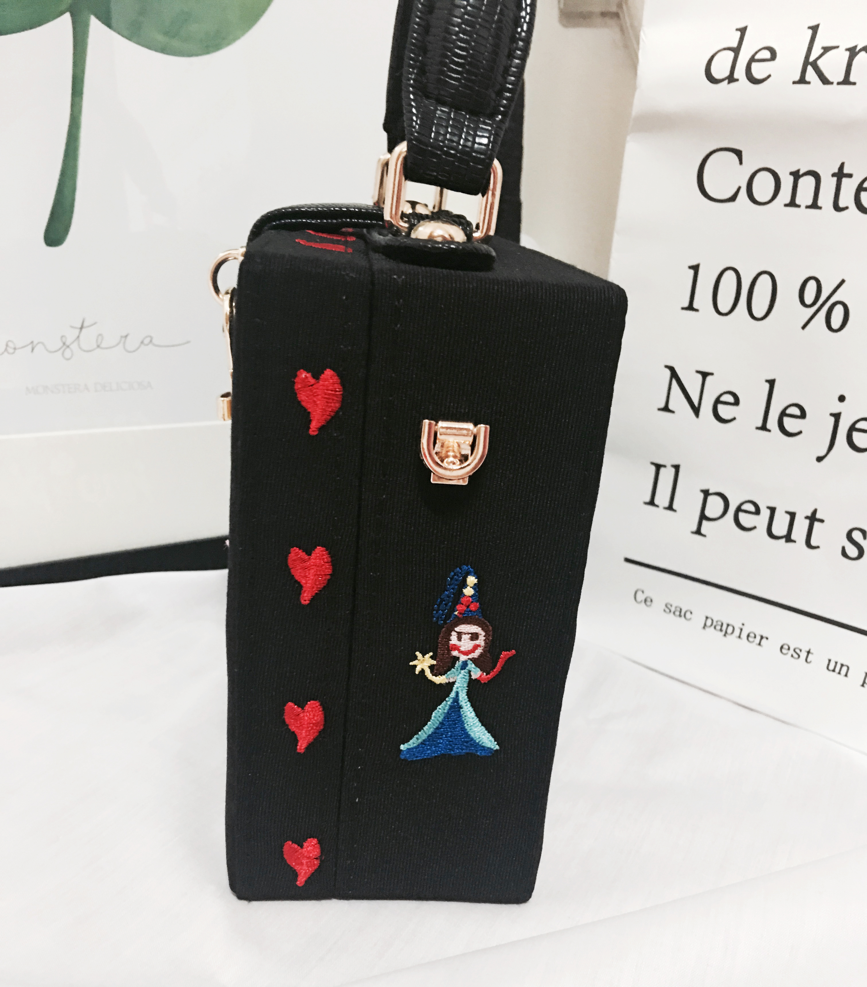 New Sequins Embroidered Mini Cross Back Bag 20 Wom