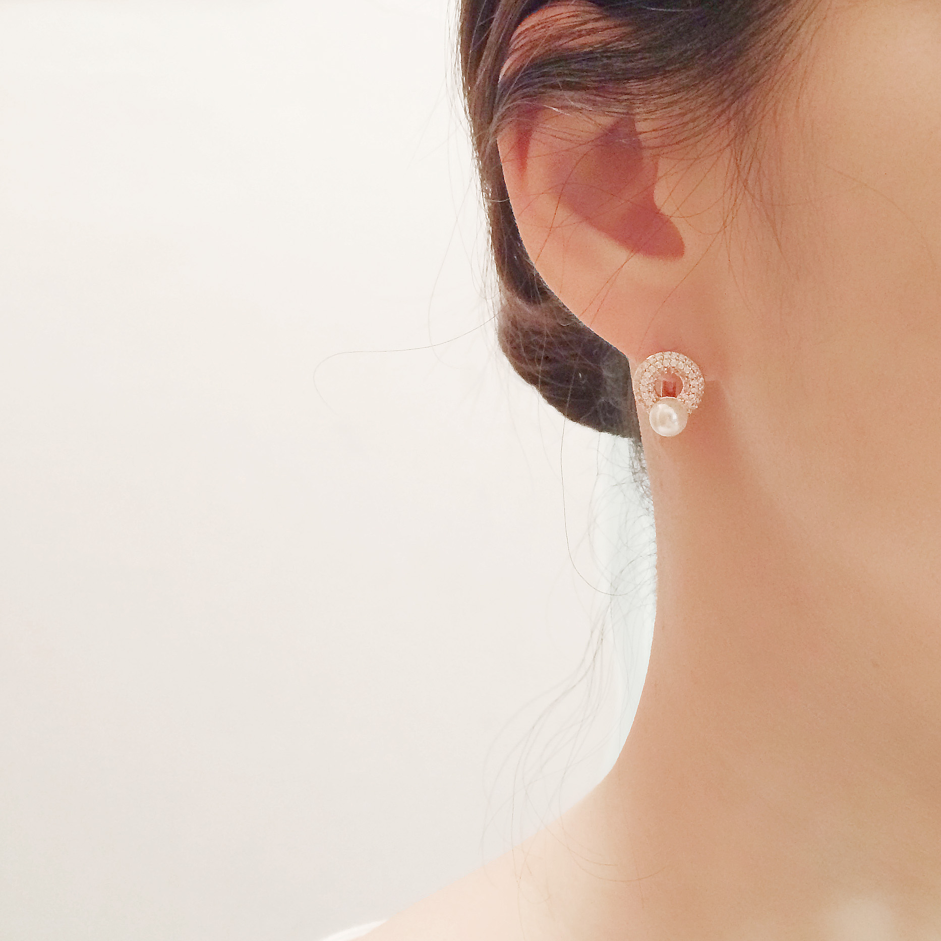 Gold Pin Circle Pearl One-Touch Earrings 14k Women