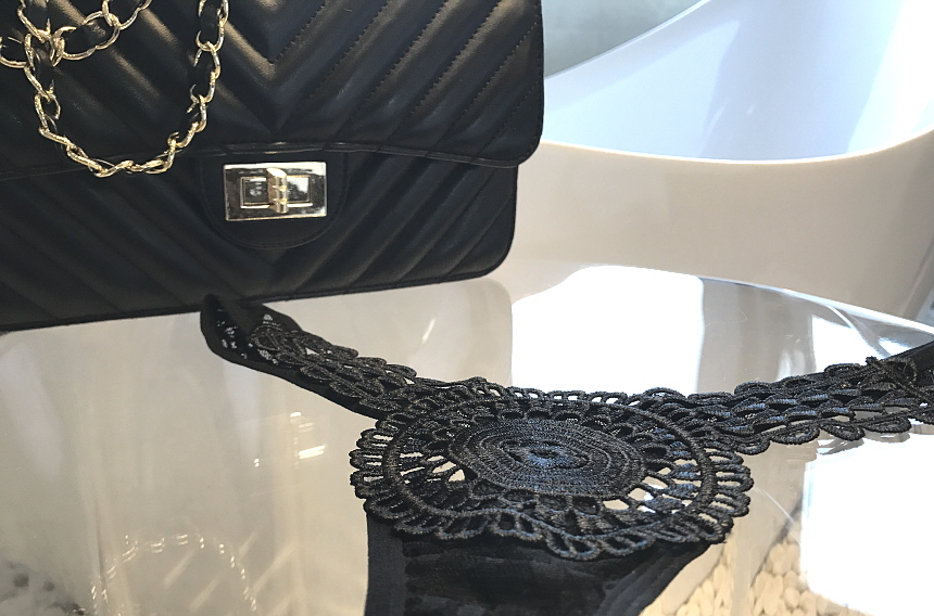 Women Underwear Sexy Lace Mesh Women Tee Shorts Li