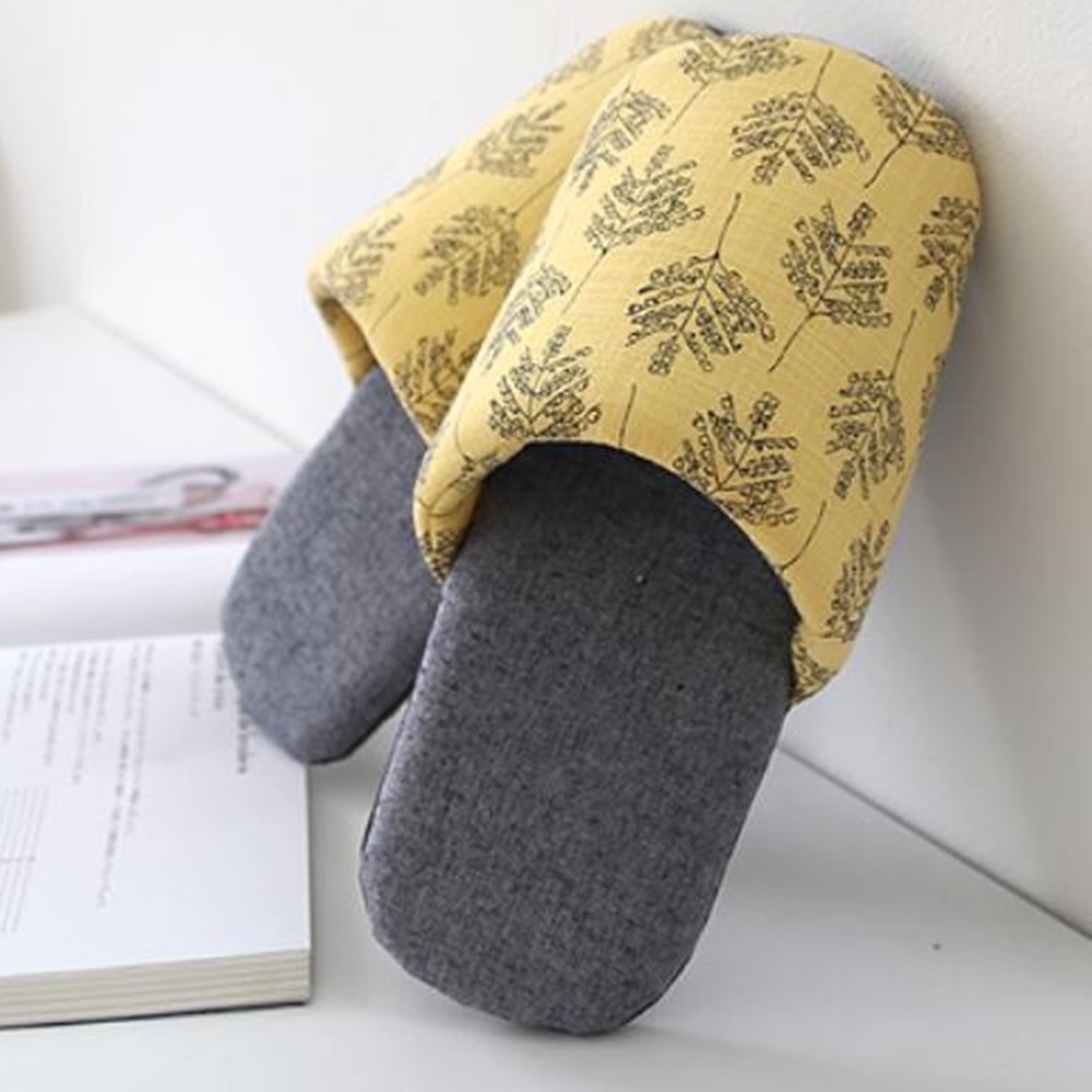 NEW HOME BATHROOM SLIPPERS Nordic style living roo