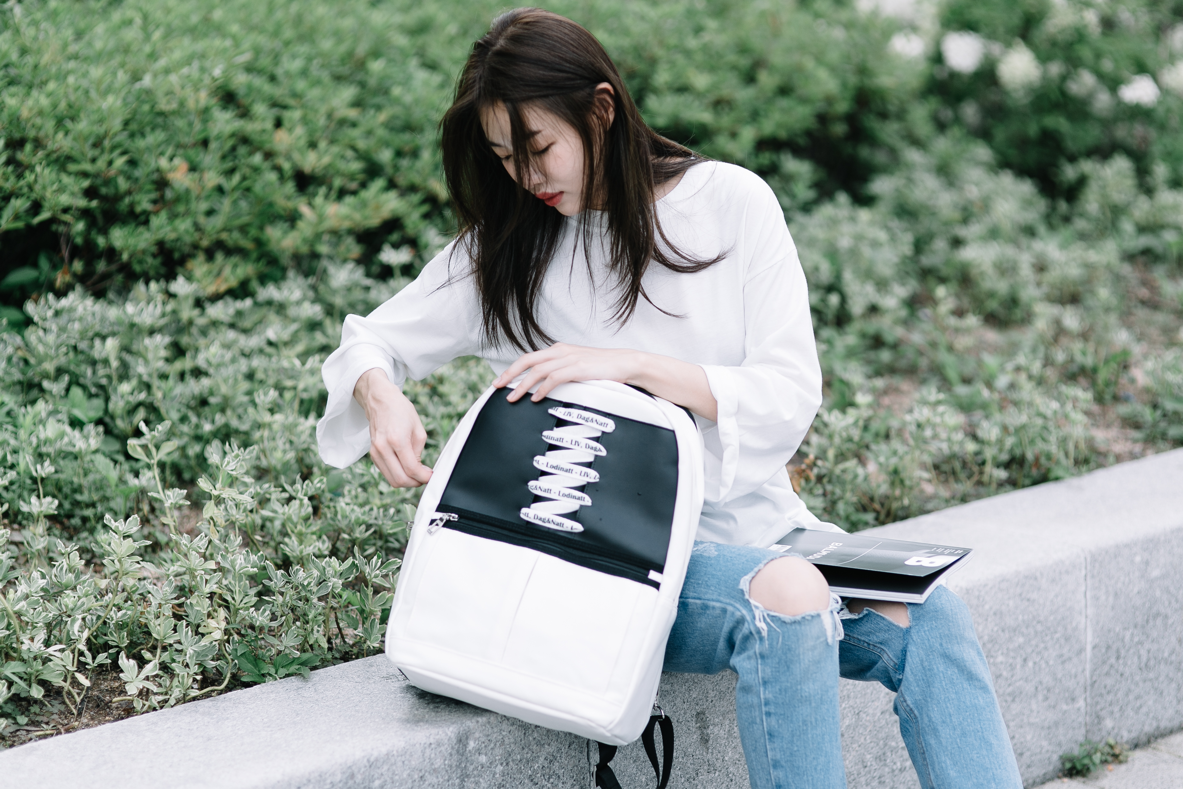 NEW BACKPACK Rhinestone lace backpack R1 black, no