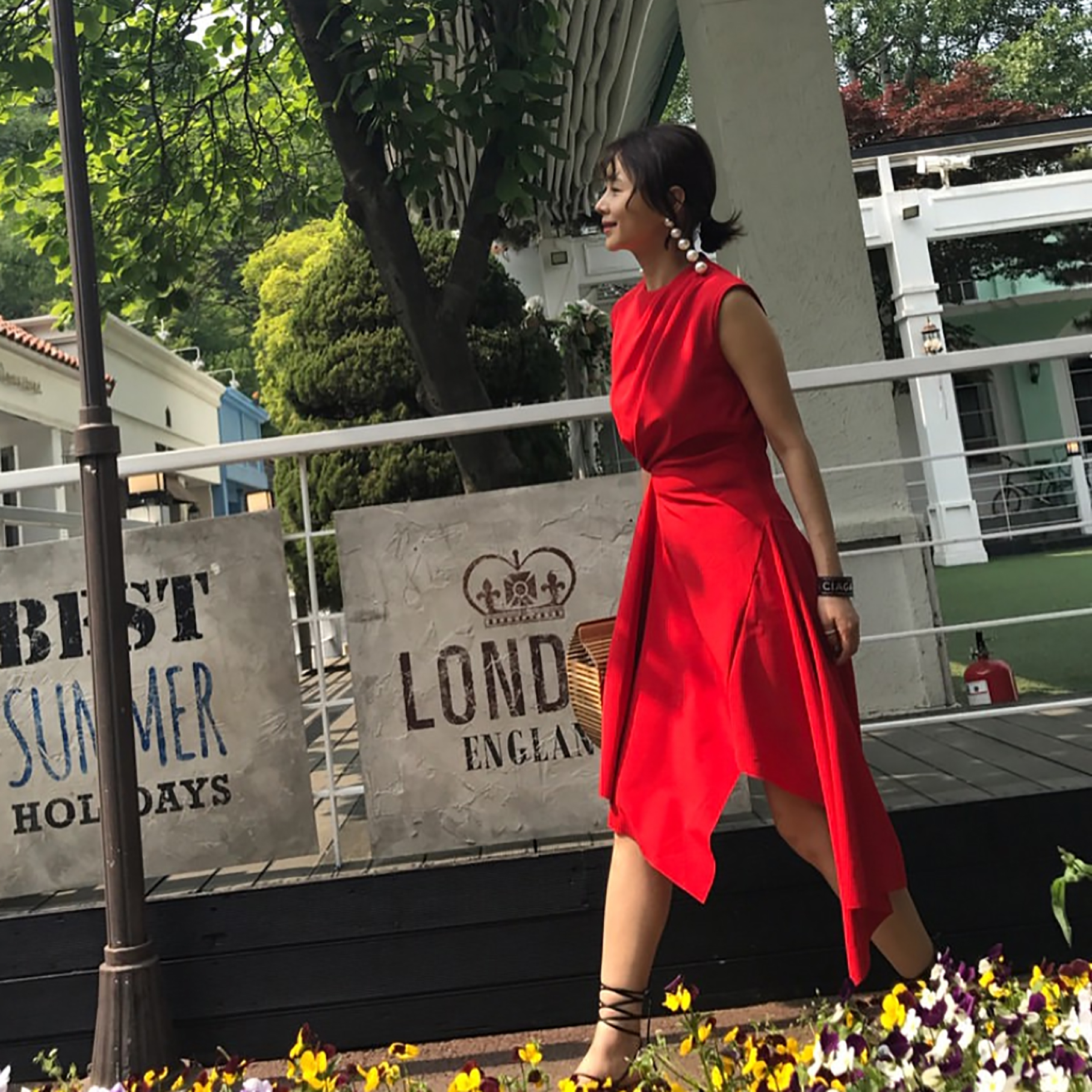 NEW FASHION LADY GIRL DRESS Red sleeveless flare s