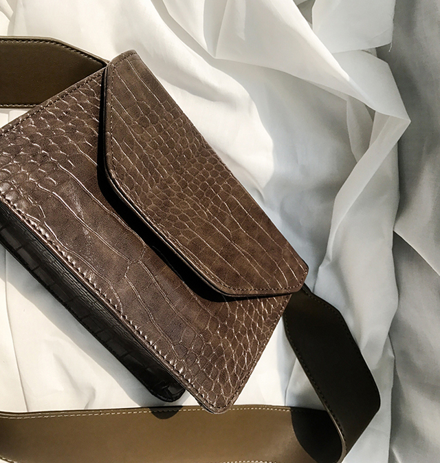 New Crochet Mini Back Python Spaces - NJM1200 Patt