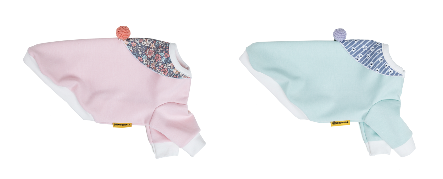 NEW DOG FASHION Tongue Pom Pom Scarf T-Shirt Puppy