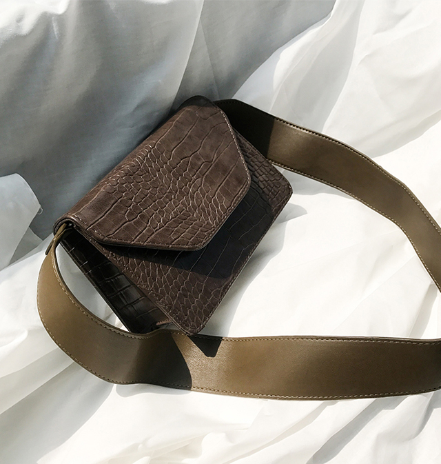 New Crochet Mini Back Python Spaces - NJM1200 Patt