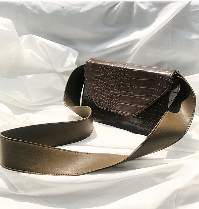 New Crochet Mini Back Python Spaces - NJM1200 Patt