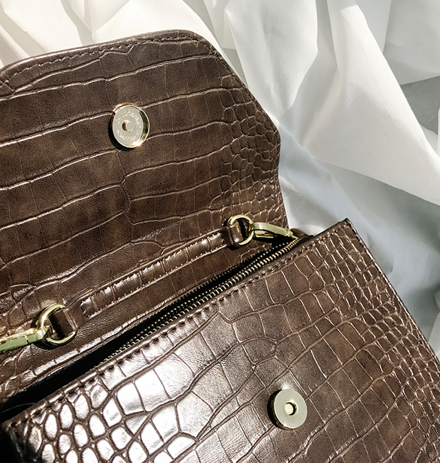 New Crochet Mini Back Python Spaces - NJM1200 Patt