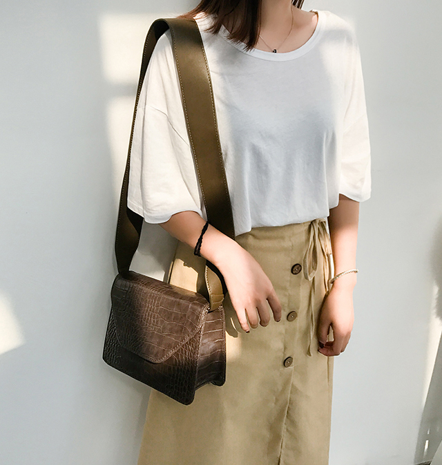 New Crochet Mini Back Python Spaces - NJM1200 Patt