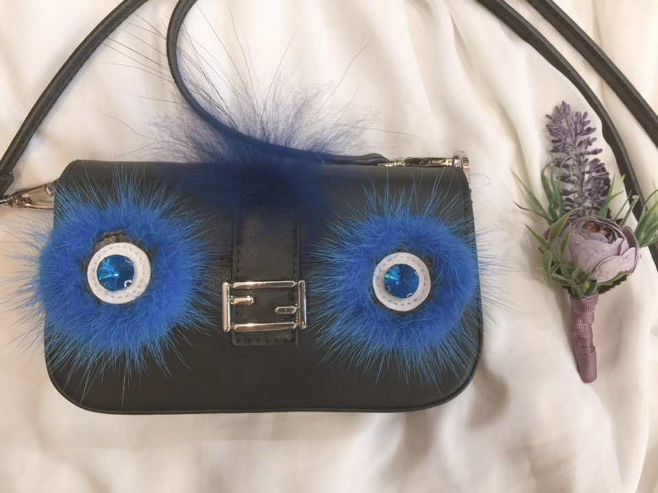 New Mubi Cubic Mink Fur Cowhide Mini Cross Bag Owl