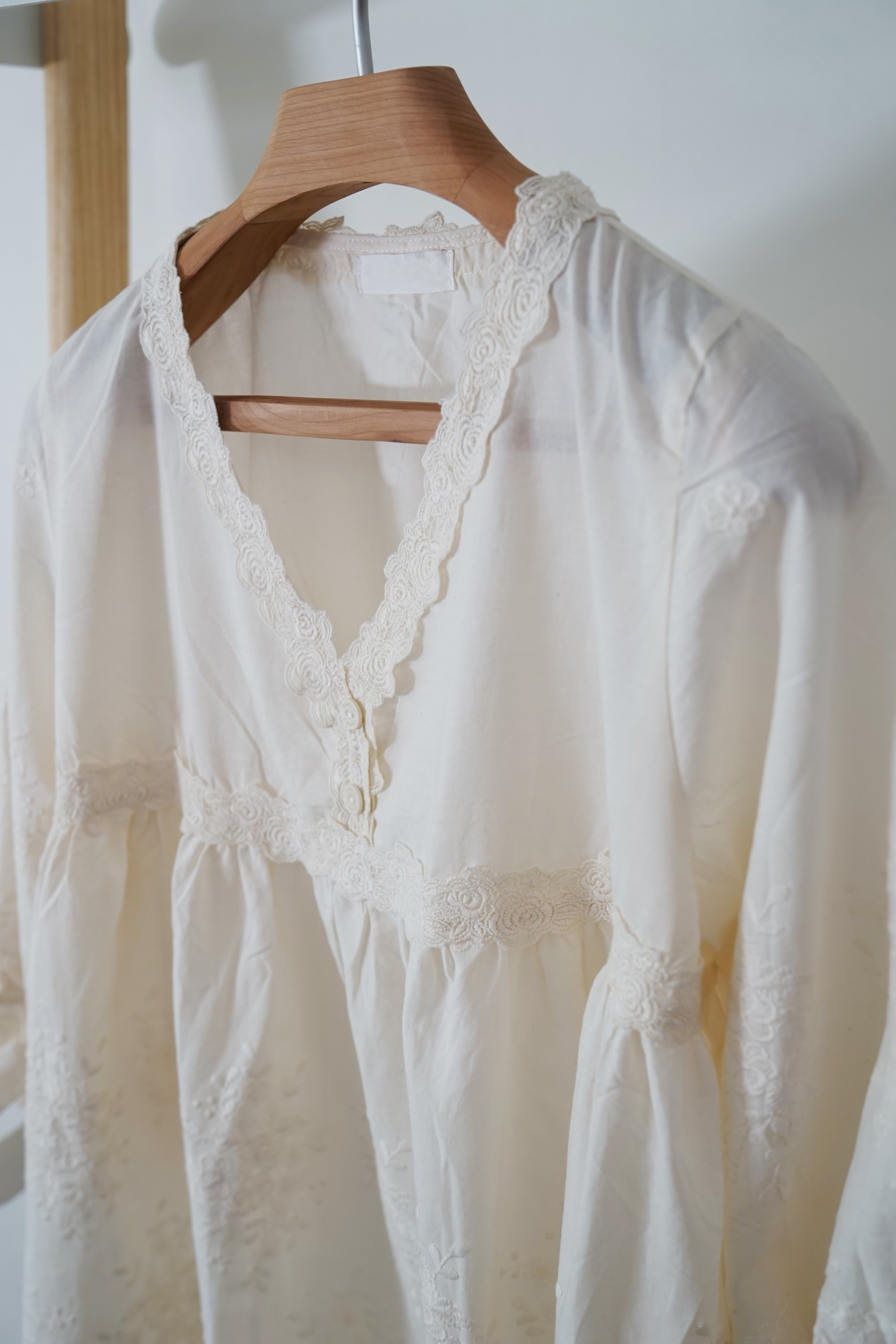 New Cream Pajamas _, a pretty set of pajamas White