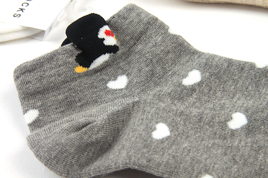 NEW SOCKS COLLECTION Heart Sneakers Women's Ank