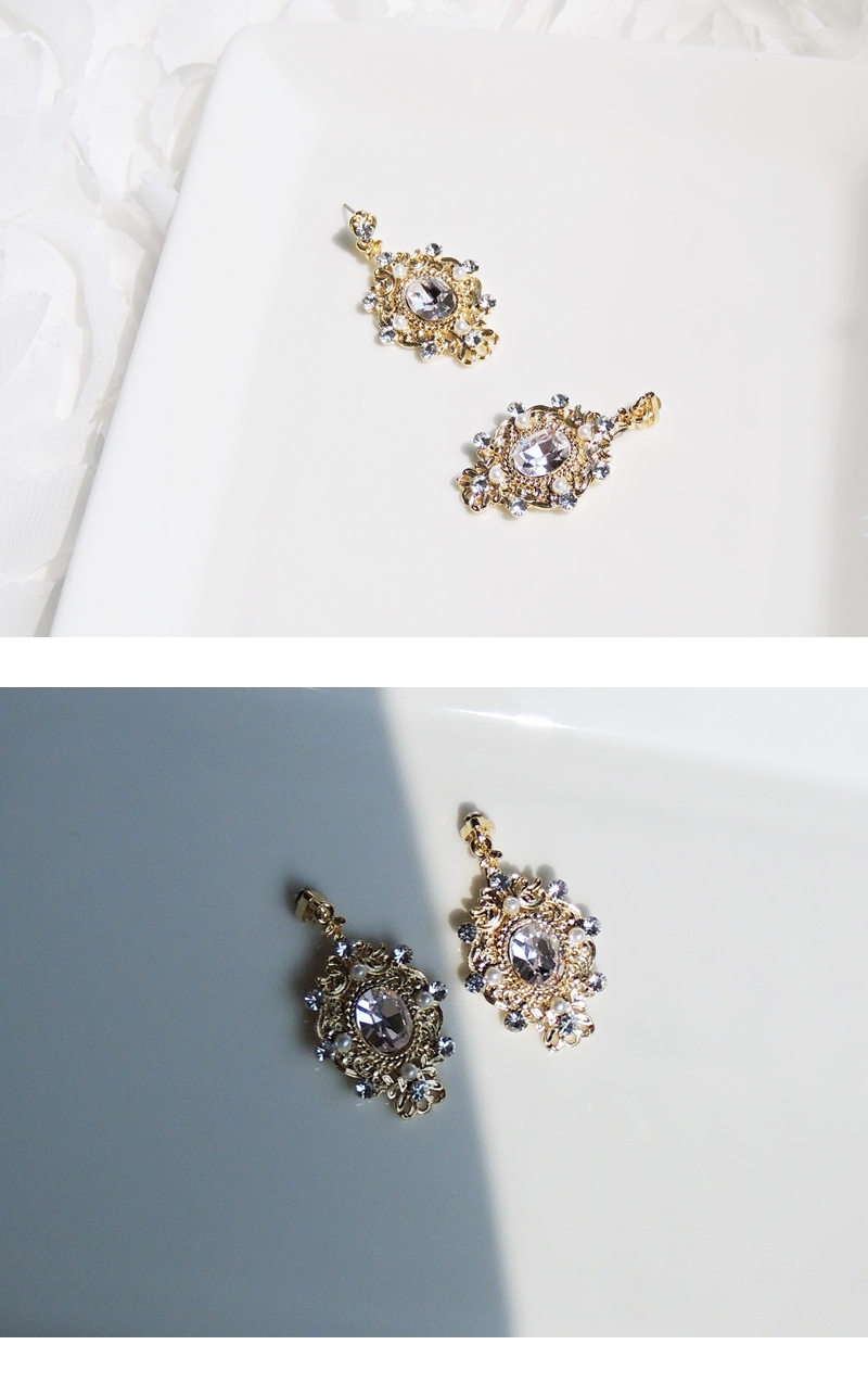 Room of Mirror Gold Antique Pearl Gemstone Drop Ea