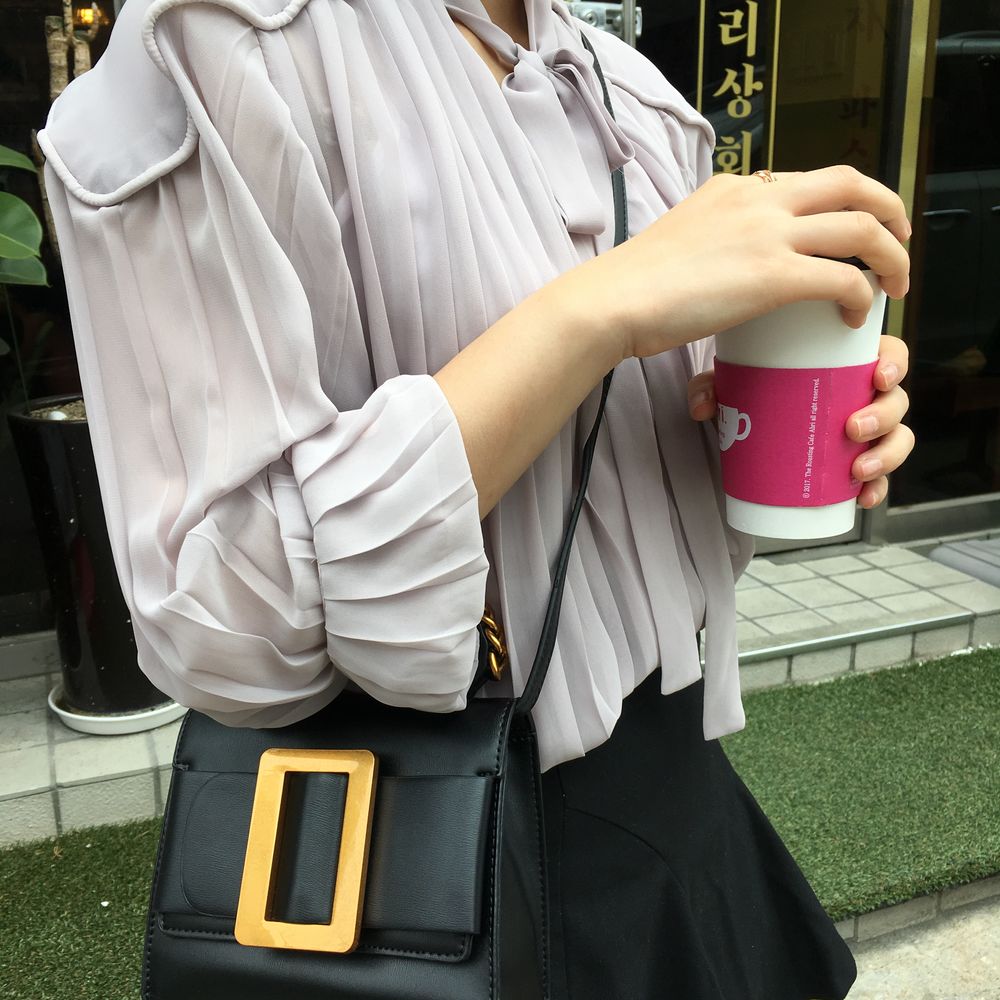 New Big Buckle Mini Cross Bag Casual Chain Back Ba