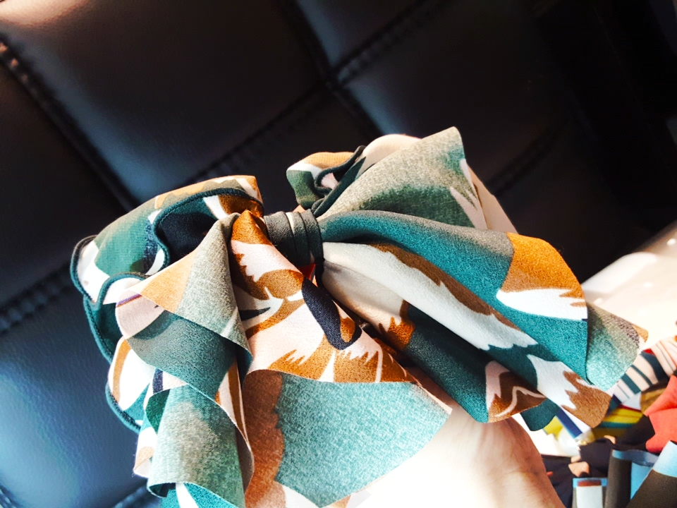 NEW HAIR CLIP HOOP New King Ribbon Pin Hairpin Hai