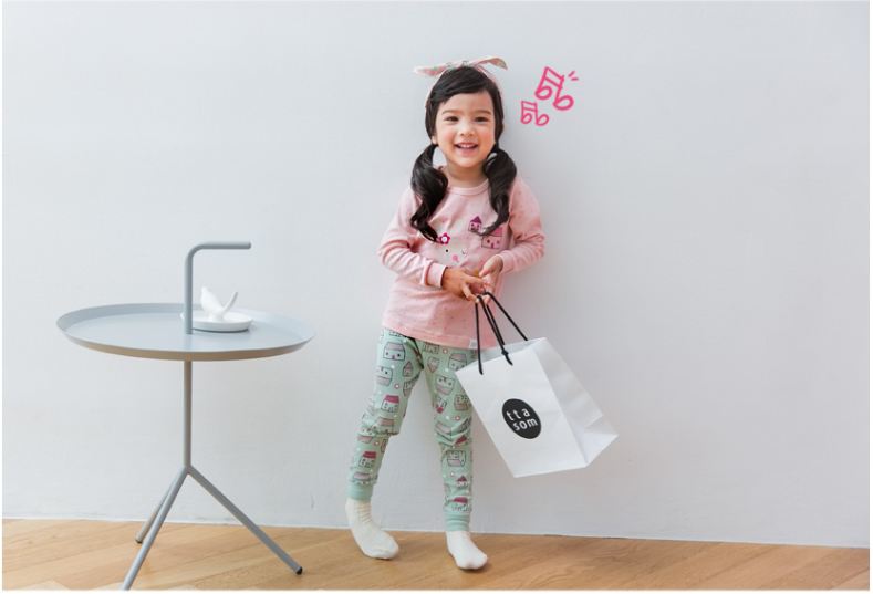 NEW KID PAJAMAS Four cute patterns in the caric gi