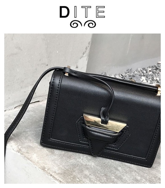 New [DITE] Cowhide Gold Triangle Mini Bag 20 Uniqu