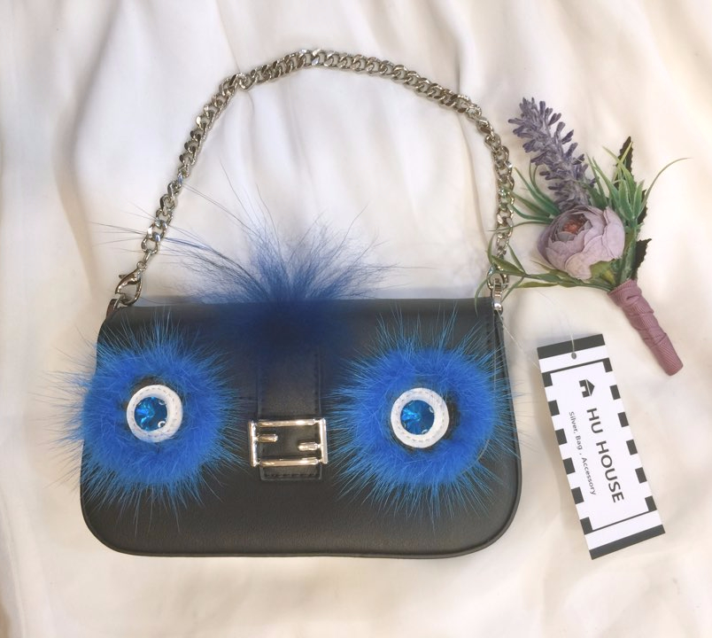 New Mubi Cubic Mink Fur Cowhide Mini Cross Bag Owl