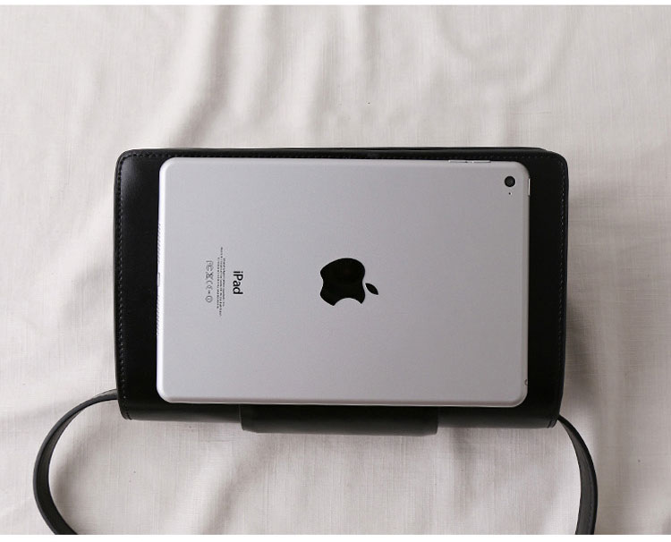 New chain decorated mini cross cowhide leather, bl