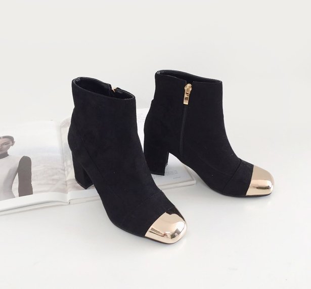 Metallic suede angle boots 7.2cm A chic one that m