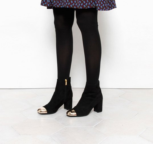 Metallic suede angle boots 7.2cm A chic one that m