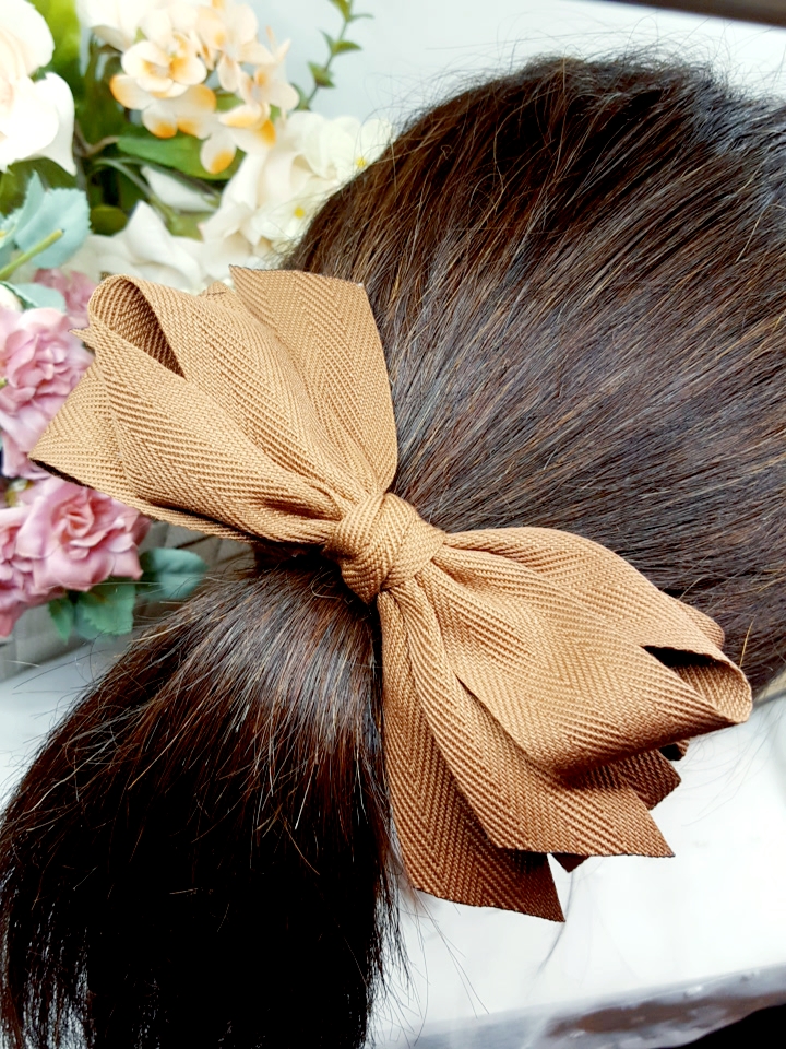 NEW HAIR CLIP HOOP Set of 3 Ribbon Pin Set New Wan