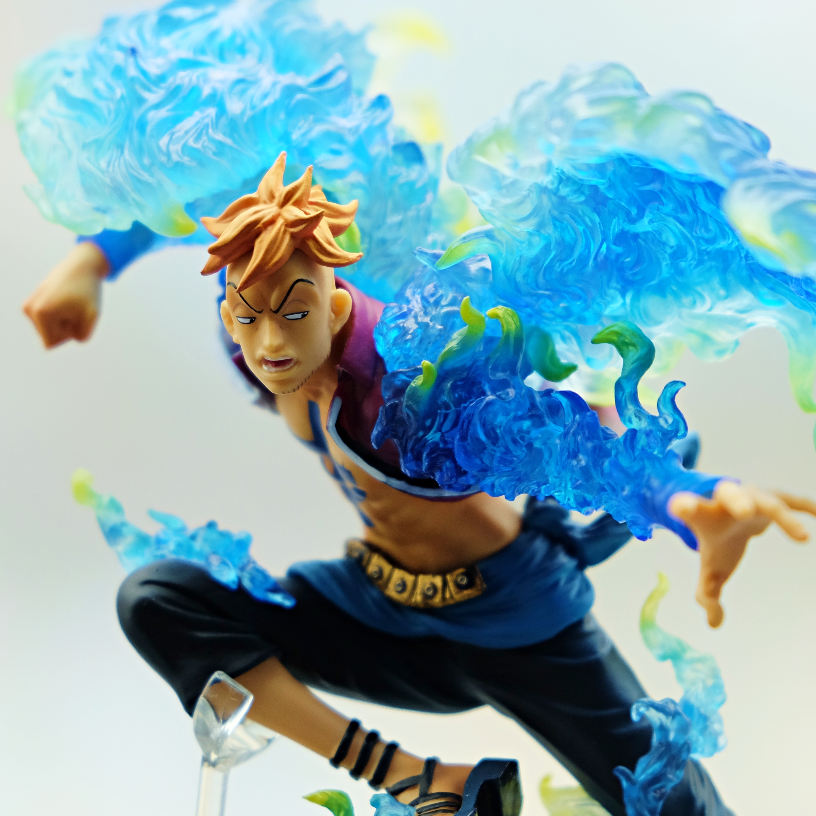One Piece Marco Figurines Zero Phoenix Ver. Bandai