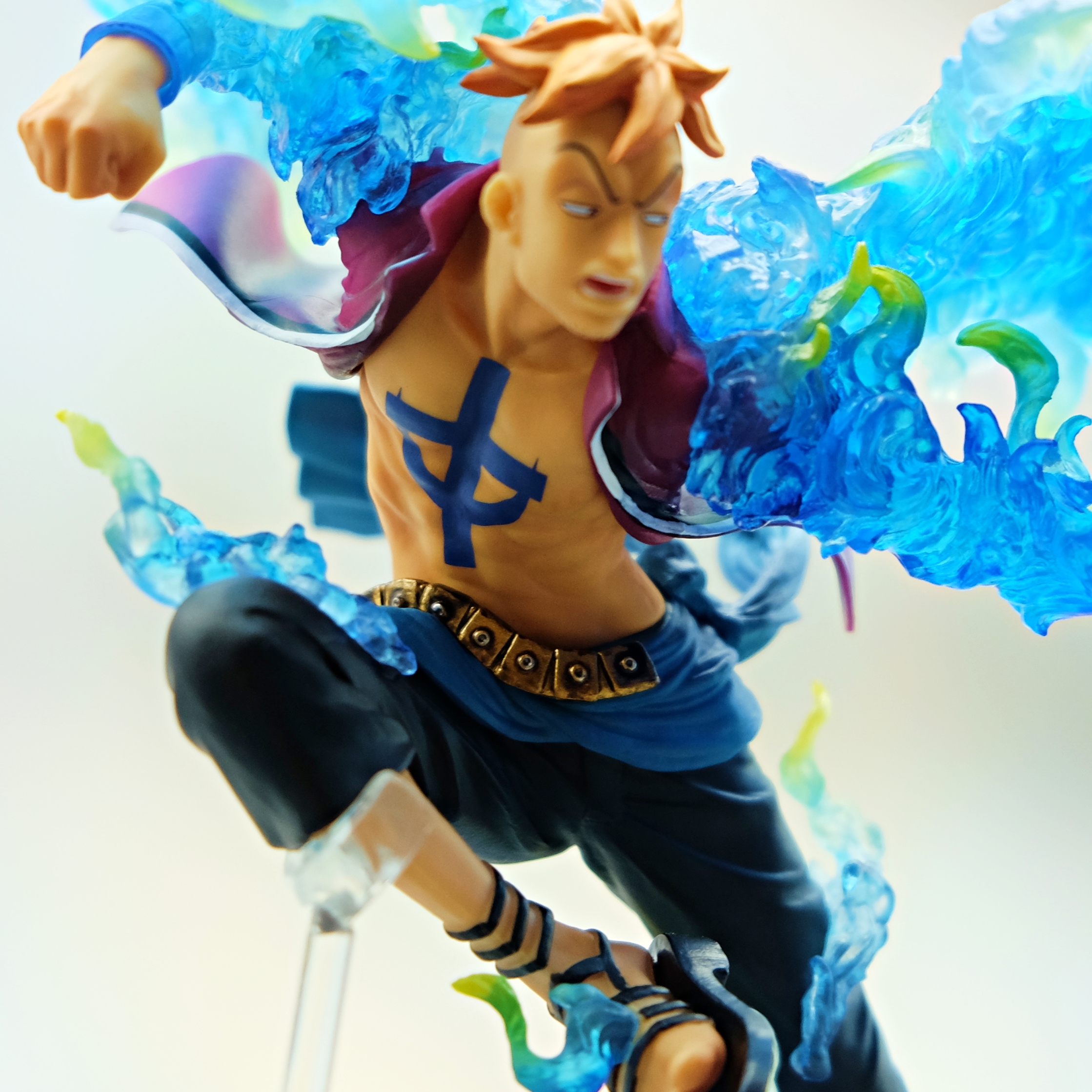 One Piece Marco Figurines Zero Phoenix Ver. Bandai