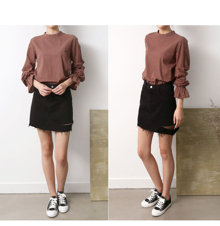 Women Blouses Check Sleeve Shirring Blouse-SWT1021