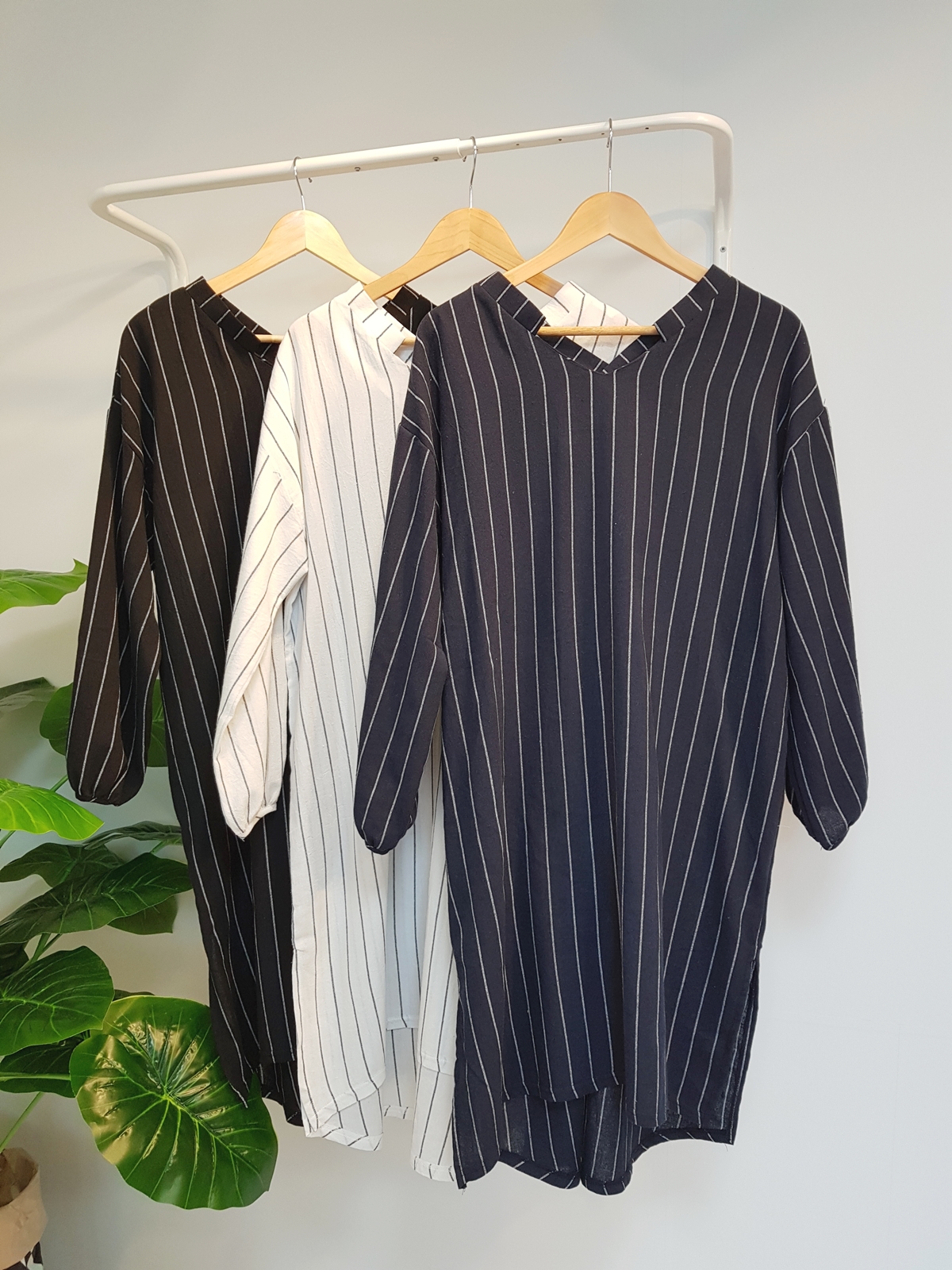 New Over Buffet Striped Shirt One Piece 3 Color Pr