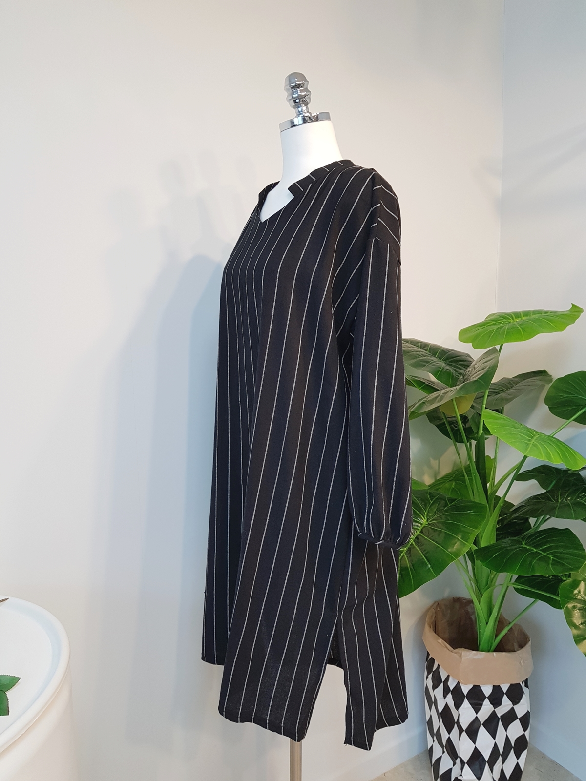 New Over Buffet Striped Shirt One Piece 3 Color Pr