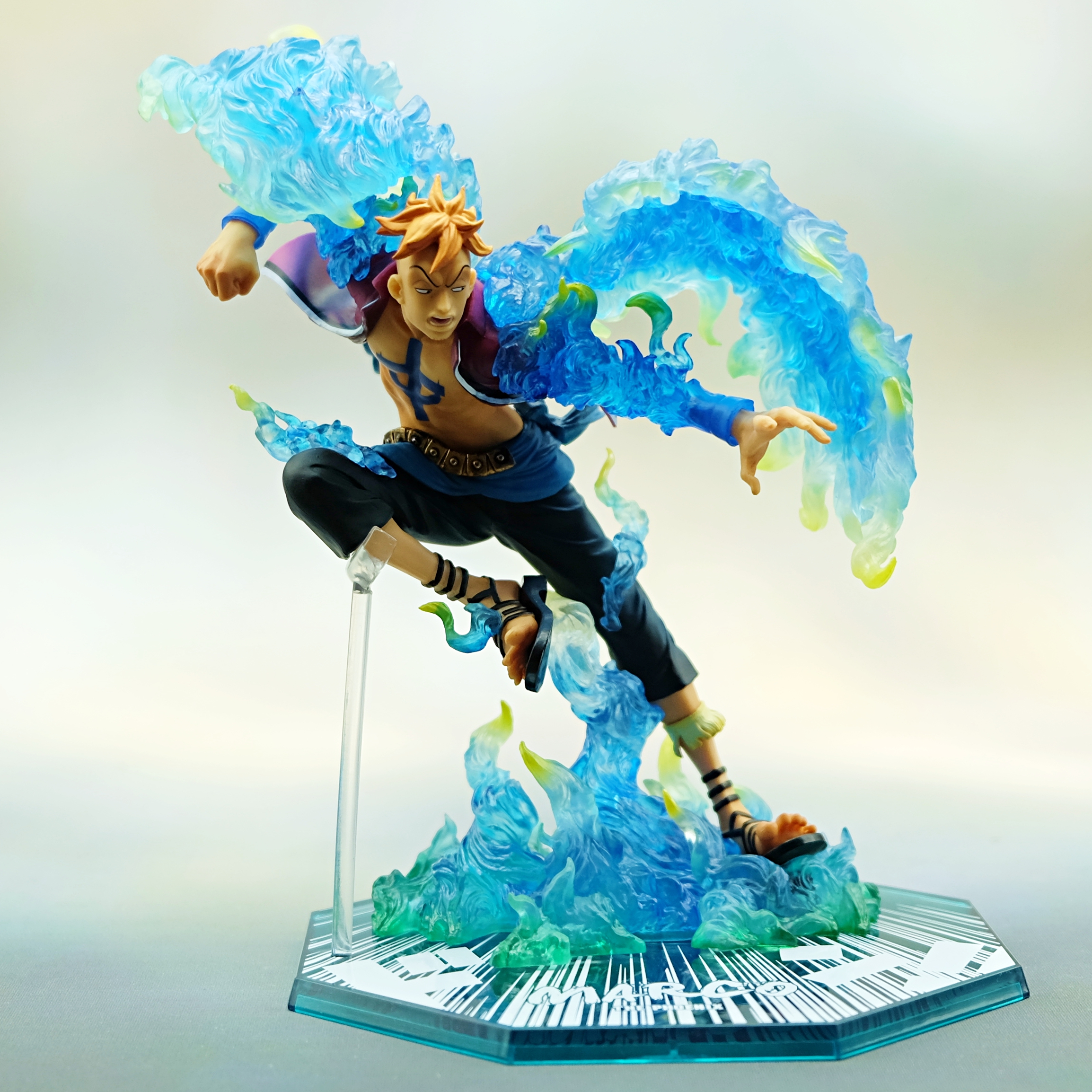 One Piece Marco Figurines Zero Phoenix Ver. Bandai