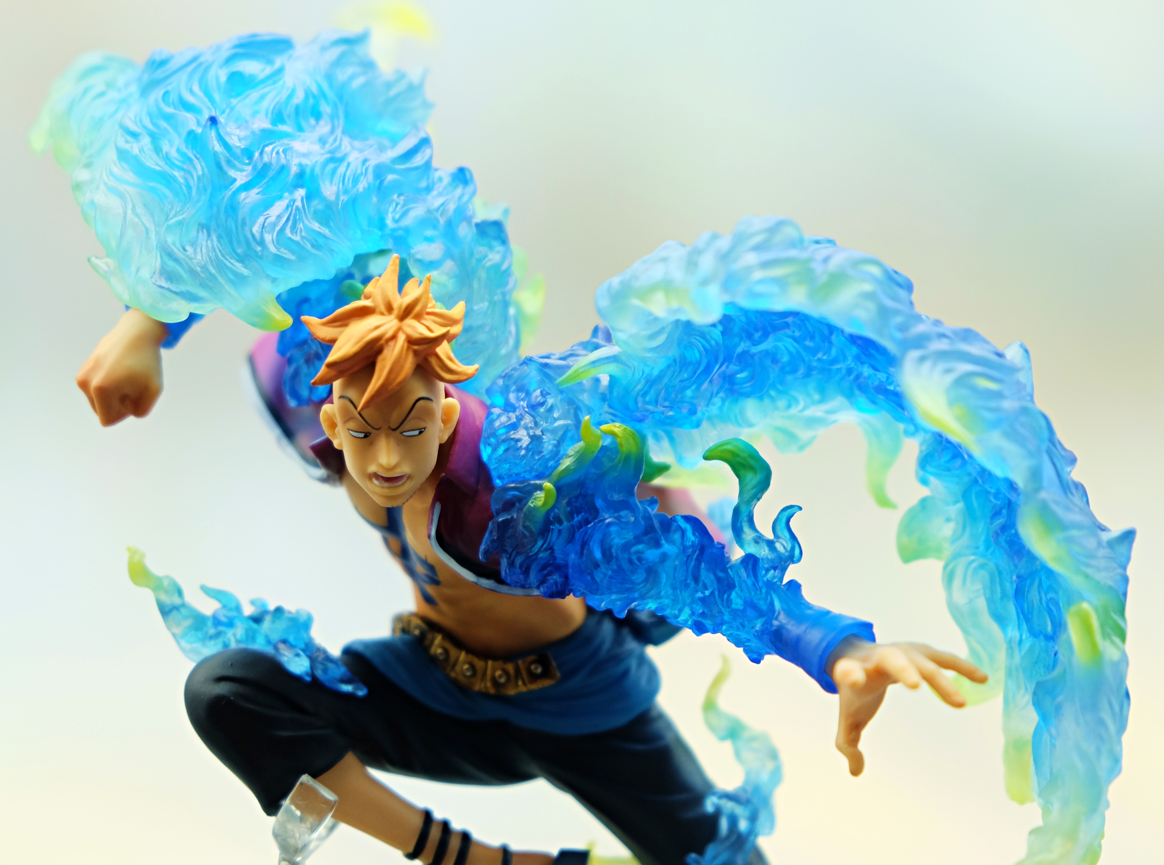 One Piece Marco Figurines Zero Phoenix Ver. Bandai